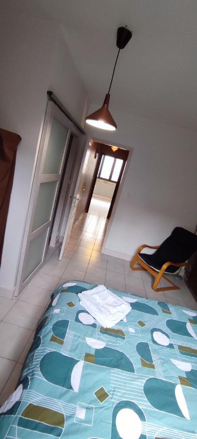 Hypercentre Grand Appartement Lumineux 3 Chambres Parking อาฌ็อง ภายนอก รูปภาพ