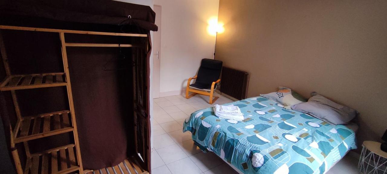 Hypercentre Grand Appartement Lumineux 3 Chambres Parking อาฌ็อง ภายนอก รูปภาพ